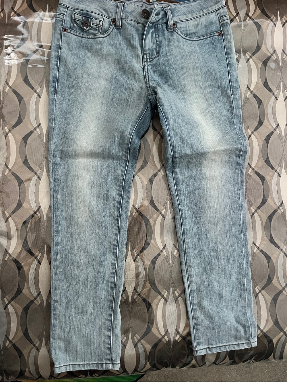 Yanuk Blue Denim Jeans with Polka Dot Lining